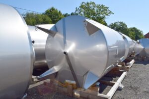 10300 liters tank i rustfritt stål 304