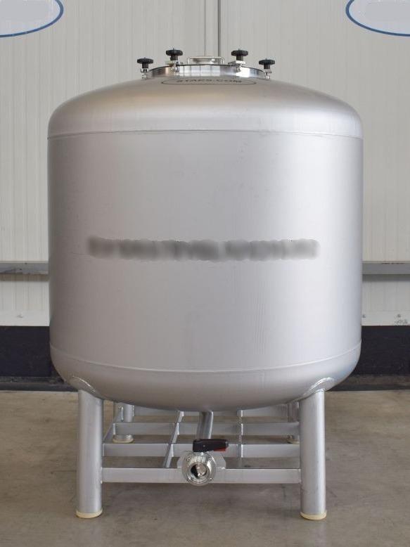 1050 liters tank i syrefast 316