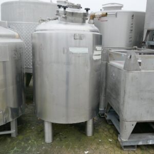 1100 liters tank i syrefast 316