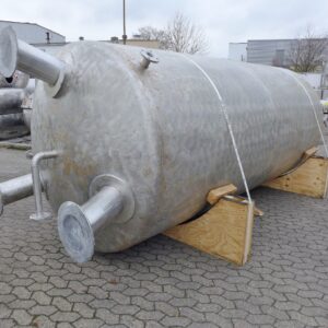 11000 liters tank i syrefast 316