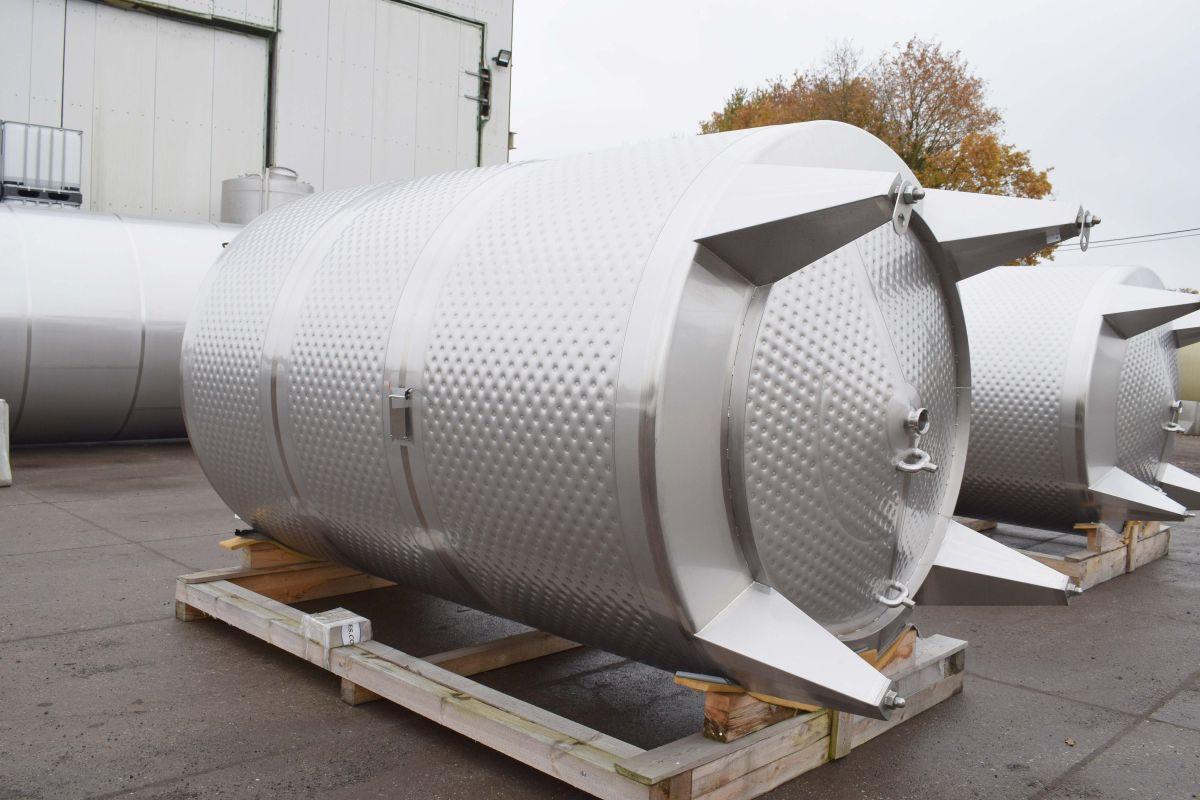 12600 liters tank i syrefast 316