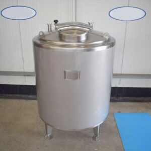 1330 liters tank i syrefast 316