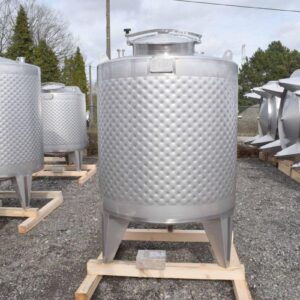 1750 liters tank i syrefast 316