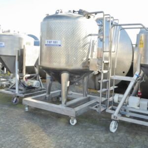 2700 liters tank i syrefast 316