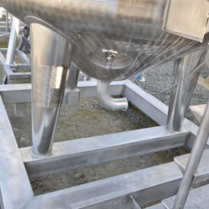2700 liters tank i syrefast 316