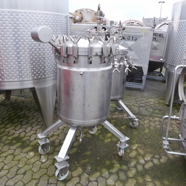 285 liters tank i syrefast 316