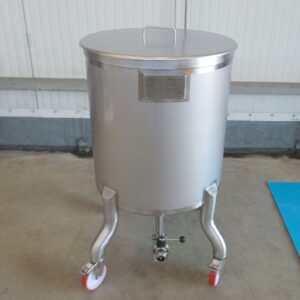 300 liters tank i syrefast 316