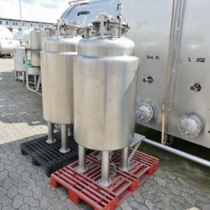 310 liters tank i Syrafast 316