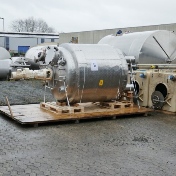 3230 liters tank i syrefast 316