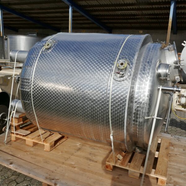 3230 liters tank i syrefast 316