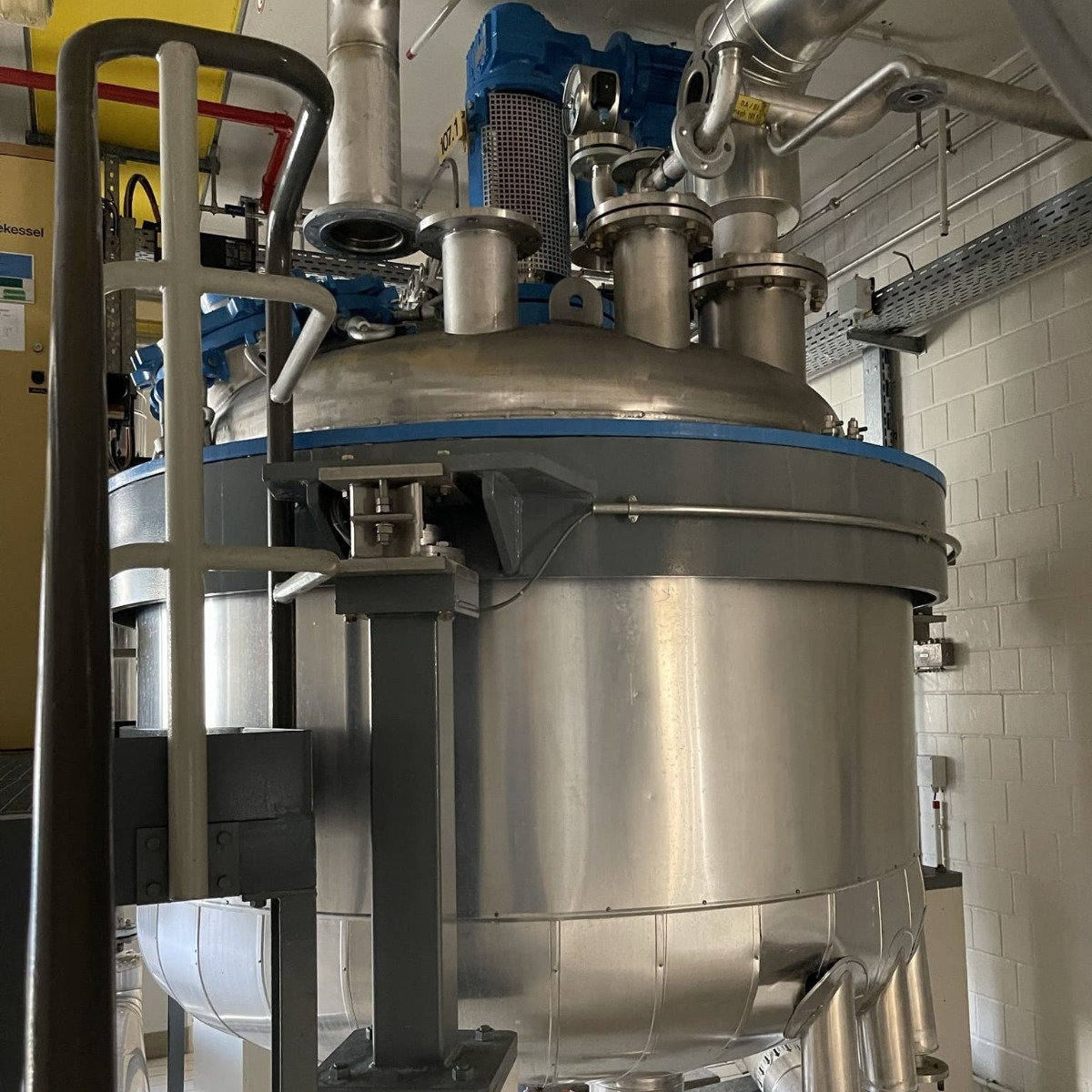 3860 liters tank i syrefast 316