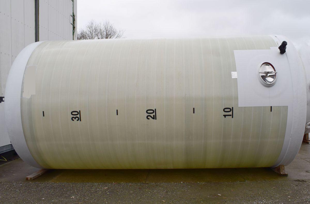42000 liter tank i GAP/Plast