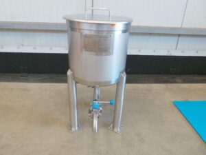 50 liters tank i syrefast 316