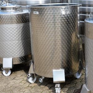 550 liter tank i rustfritt stål 304