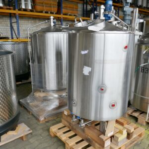 570 liters tank i rustfritt stål 304