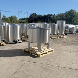 640 liters tank i rustfritt stål 304
