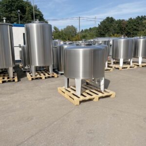 750 liters tank i rustfritt stål 304