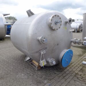 8380 liters tank i syrefast 316