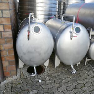 900 liters tank i syrefast 316