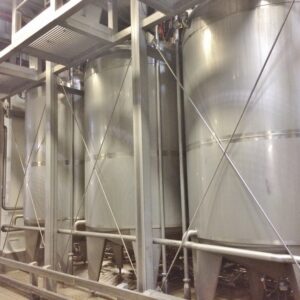 9000 liters tank i rustfritt stål 304