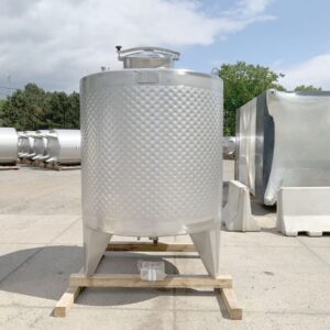3300 liters tank i syrefast 316
