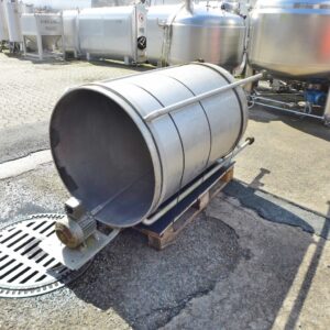 700 liters tank i syrefast 316