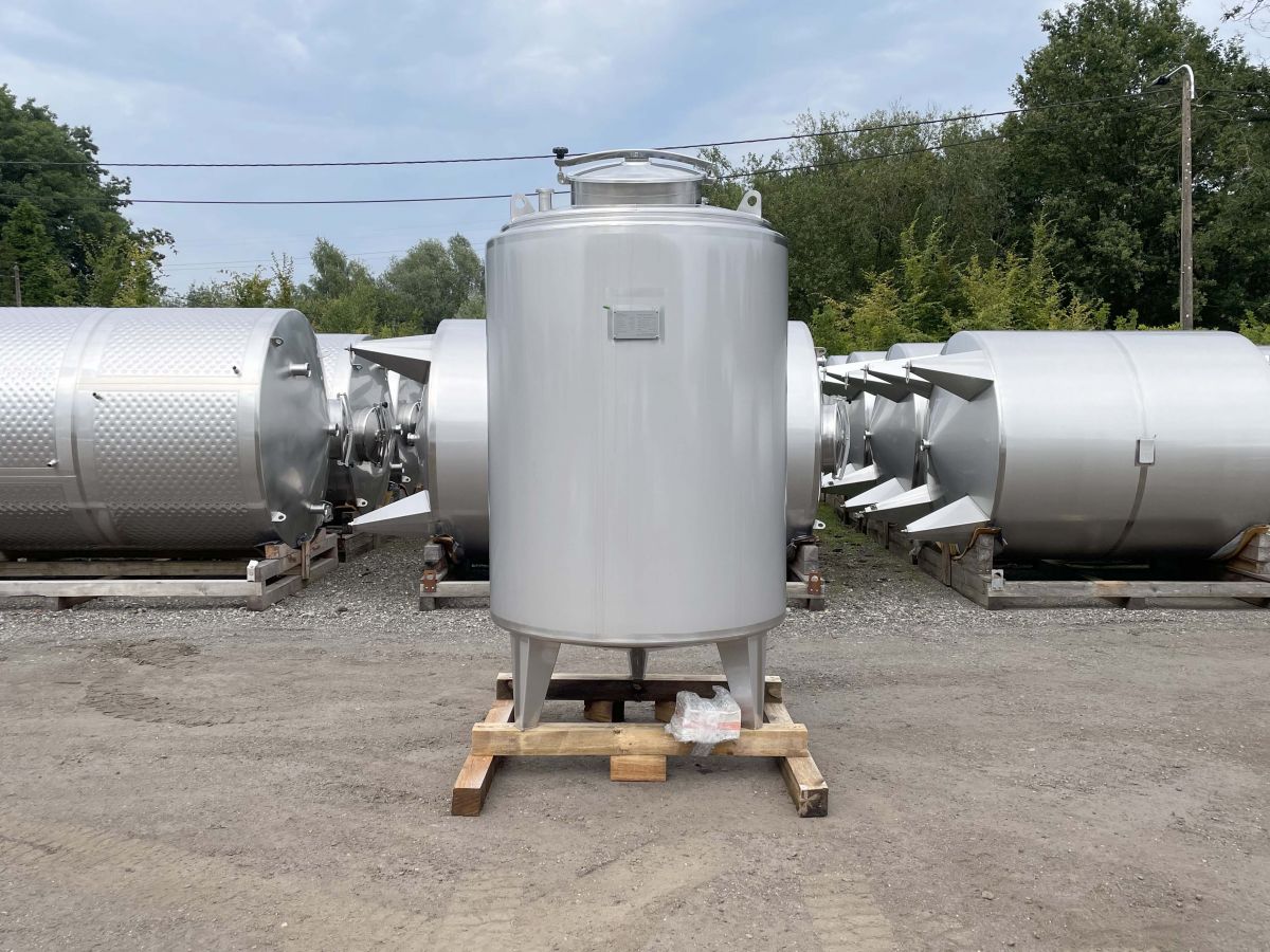 1500 liters tank i syrefast 316