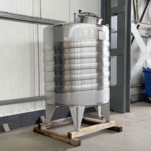 2500 liters tank i syrefast 316