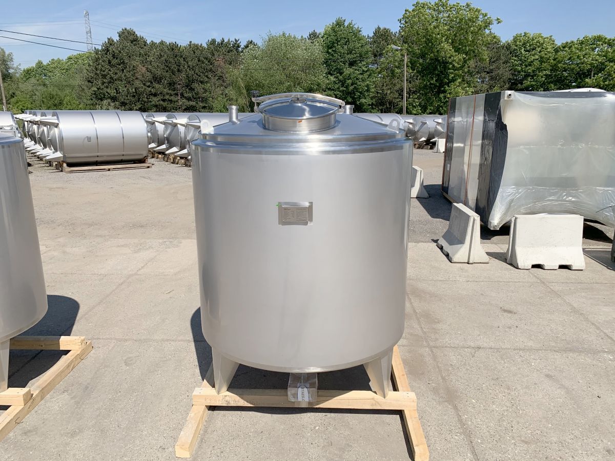 3300 liters tank i syrefast 316