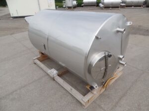 5200 liters tank i syrefast 316
