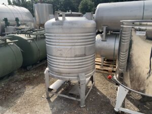 800 liters tank i rustfritt stål 304