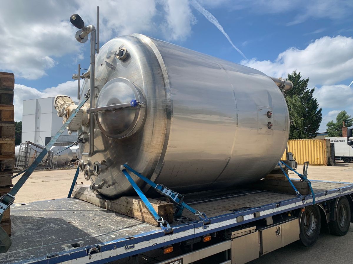 9000 liters tank i rustfritt stål 304