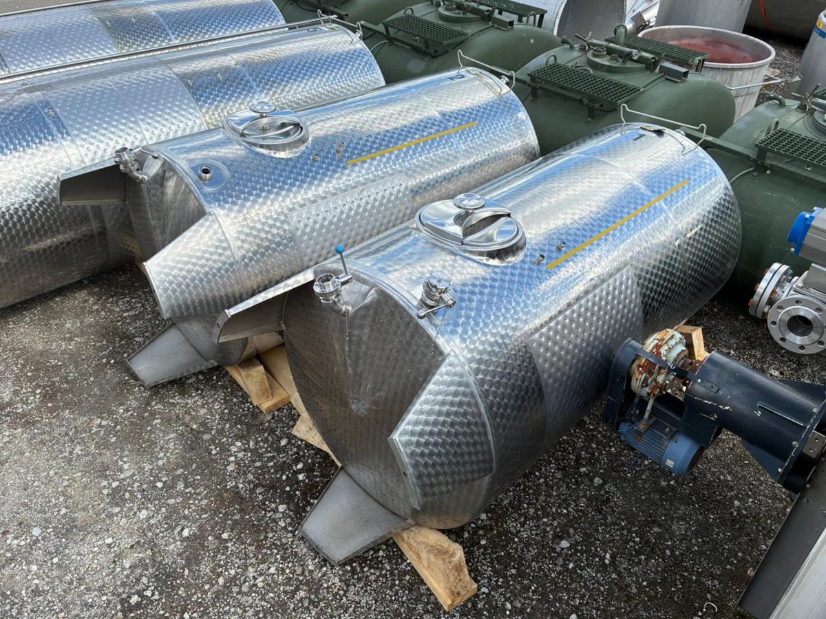 2000 liters tank i rustfritt stål 304