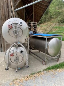 1020 liters tank i rustfritt stål 304