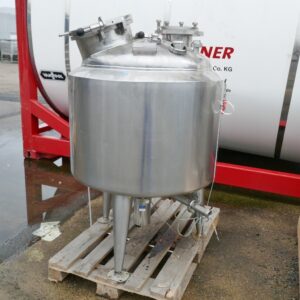 318 liters tank i Syrafast 316