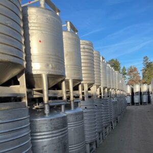 930 liter tank i rustfritt stål 304