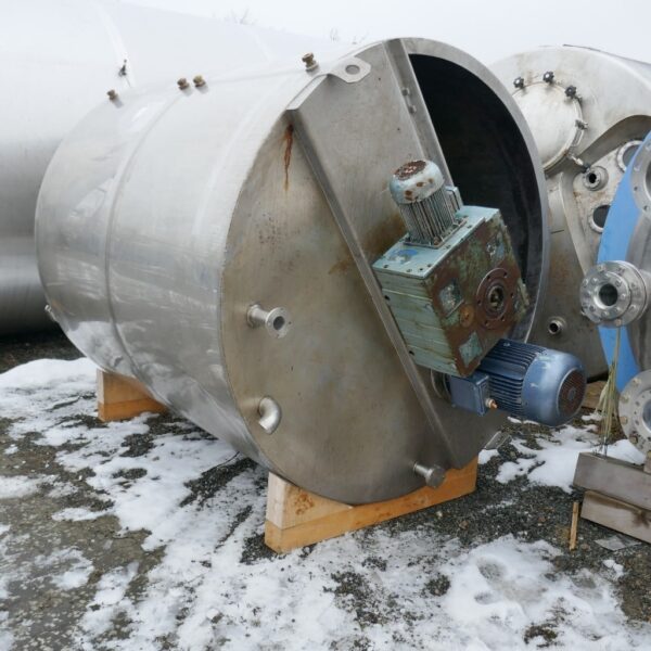 5700 liters tank i syrefast 316