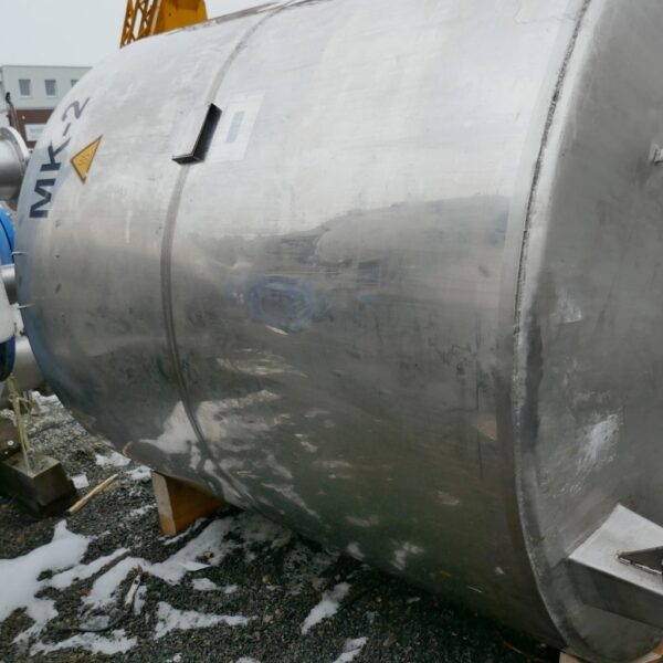 5700 liters tank i syrefast 316