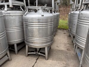 800 liters tank i rustfritt stål 304