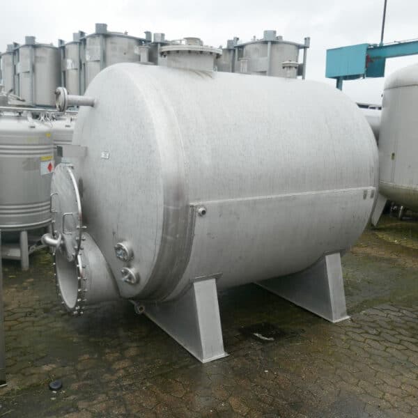 7500 liters tank i syrefast 316