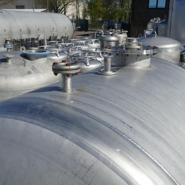 7500 liters tank i syrefast 316