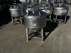 500 liters tank i rustfritt stål 304