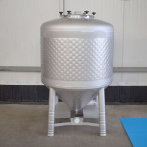 750 liters tank i rustfritt stål 304