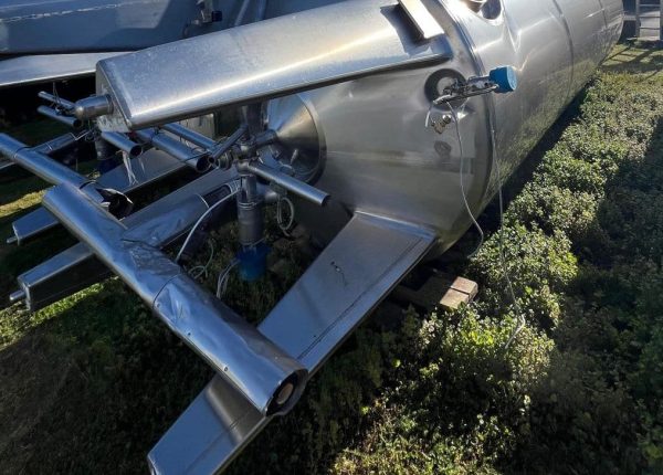 10000 liter tank i Rostfritt 304
