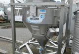 1100 liter tank i Syrafast 316