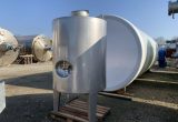 2000 liters tank i rustfritt stål 304